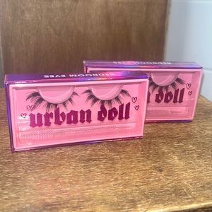 2 BEDROOM EYES Urban Doll Dollhouse Lash Extensions